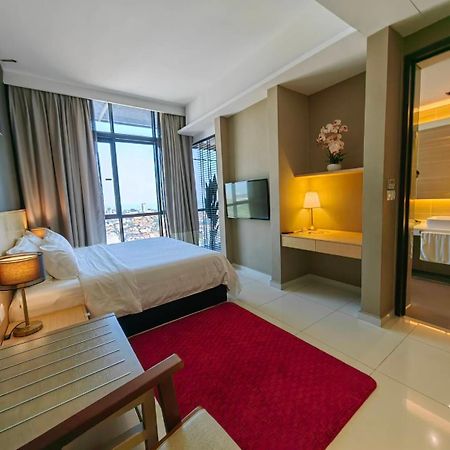 The Honeymoon Haven - 99 Residences Malacca Exterior foto
